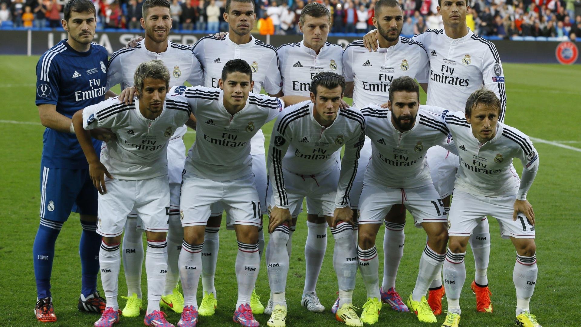 赛段策略揭秘：如何在短暂的赛段中占尽先机，比赛中段